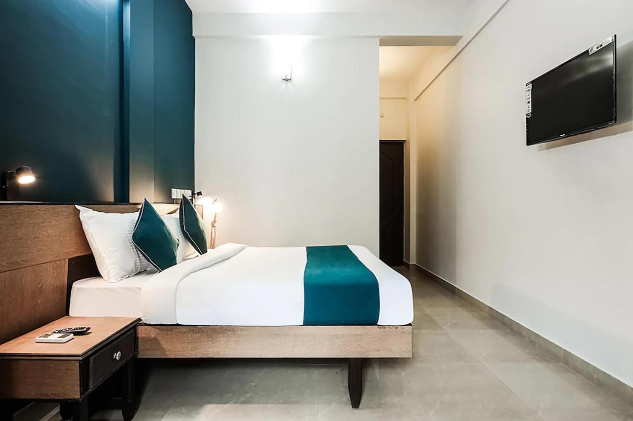 Hotel Accadia Residency Kochi Zewnętrze zdjęcie